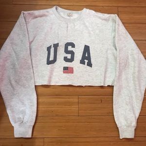 Brandy Melville USA Crewneck